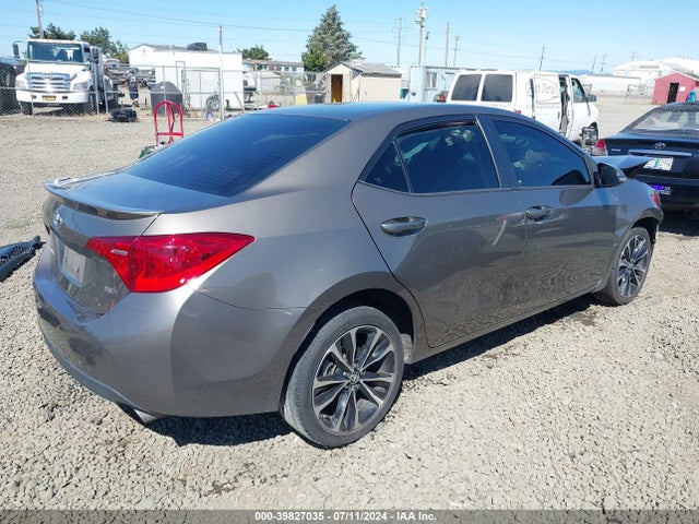 Toyota COROLLA SE 2018 2T1BURHE3JC006481 Image 4