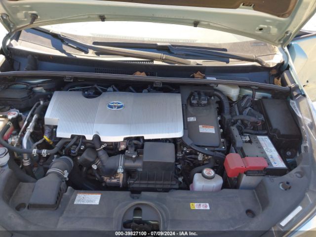 JTDL9MFU0N3032134 Toyota Prius Le Awd-e