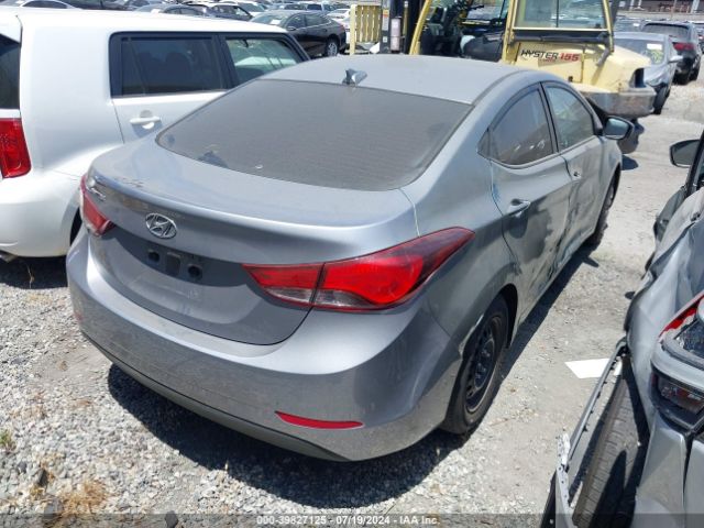 5NPDH4AE8GH771069 Hyundai ELANTRA SE
