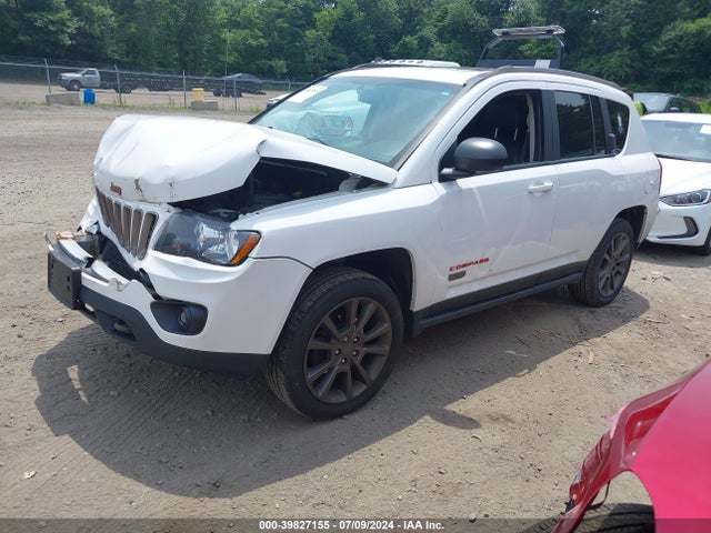 Jeep Compass 75th Anniversary 2016 1C4NJDBBXGD673955 Image 2
