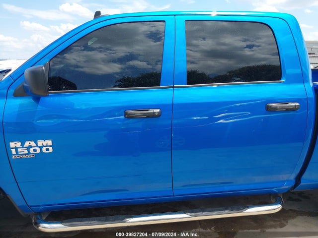 3C6RR7KG5PG663934 RAM 1500 Classic Tradesman  4x4 5'7 Box