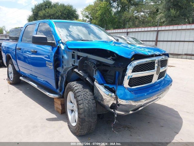 3C6RR7KG5PG663934 RAM 1500 Classic Tradesman  4x4 5'7 Box