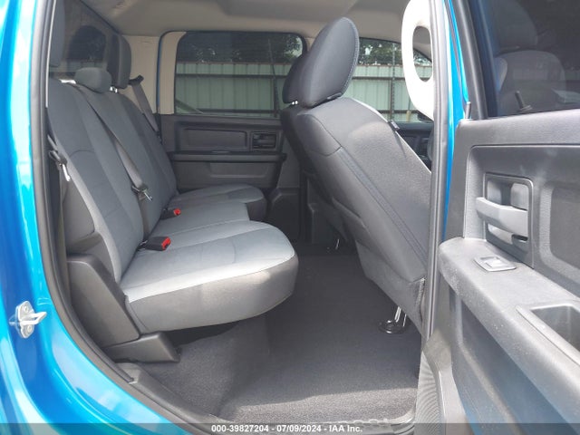 3C6RR7KG5PG663934 RAM 1500 Classic Tradesman  4x4 5'7 Box