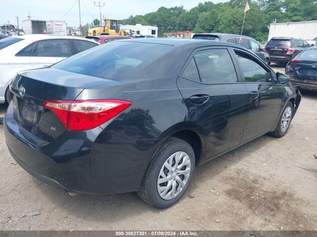 Toyota COROLLA LE 2019 5YFBURHE2KP858645 Image 4