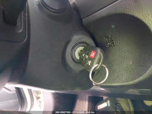 Toyota Corolla Le Plus 2015 5YFBURHEXFP328199 Image 11