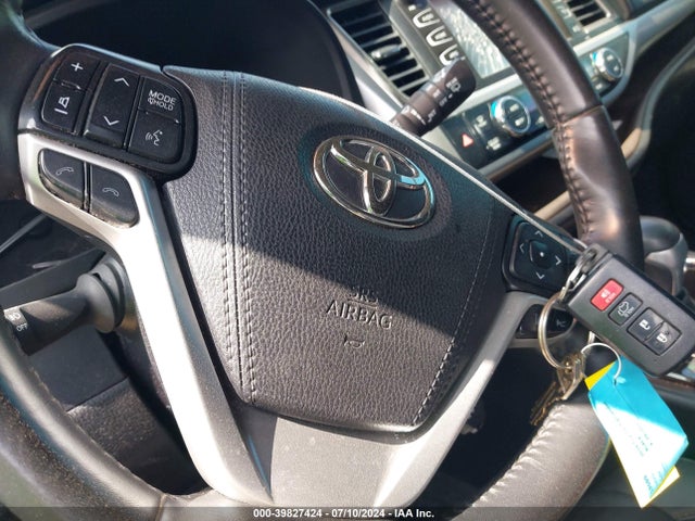 Toyota Highlander Xle 2019 5TDKZRFH8KS368314 Image 11