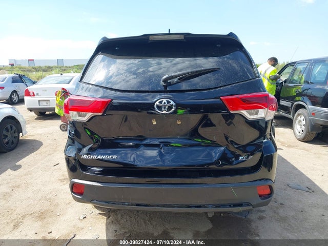 Toyota Highlander Xle 2019 5TDKZRFH8KS368314 Image 16