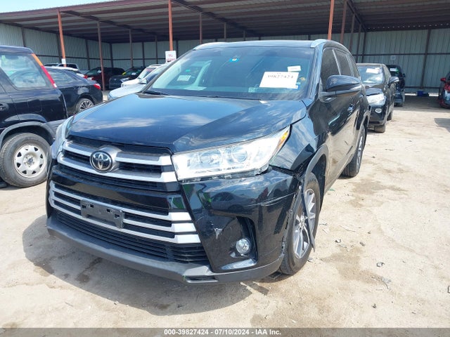 Toyota Highlander Xle 2019 5TDKZRFH8KS368314 Image 2