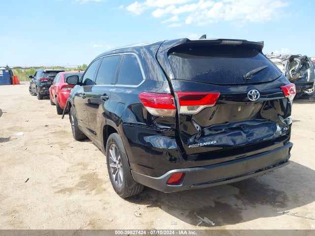Toyota Highlander Xle 2019 5TDKZRFH8KS368314 Image 3