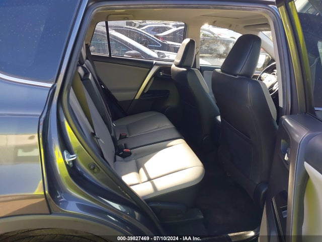 Toyota Rav4 Limited 2017 JTMDFREV9HD203711 Image 8