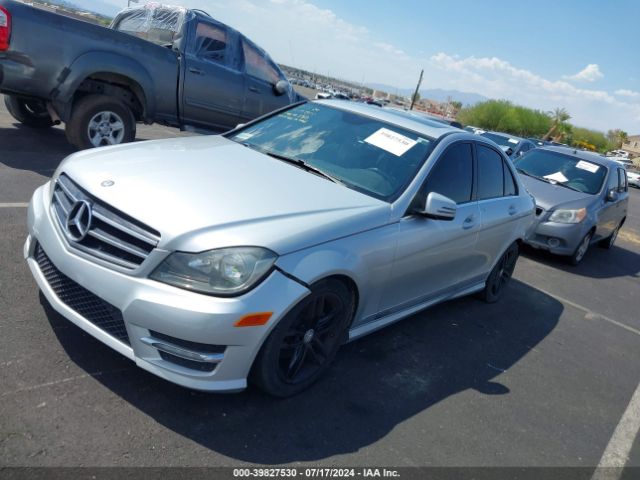 WDDGF4HB8EA932481 Mercedes-Benz C 250 Luxury/sport