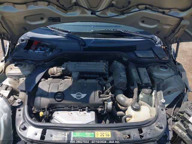 2010 MINI COOPER WMWMF3C52ATZ24834 Photo 9