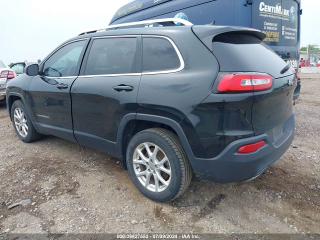 1C4PJLCS7FW720900 Jeep Cherokee Latitude
