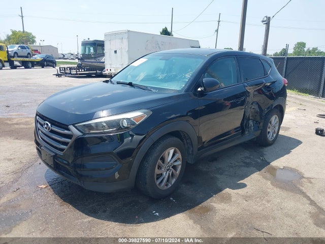 Hyundai TUCSON SE 2016 KM8J23A47GU042343 Image 2