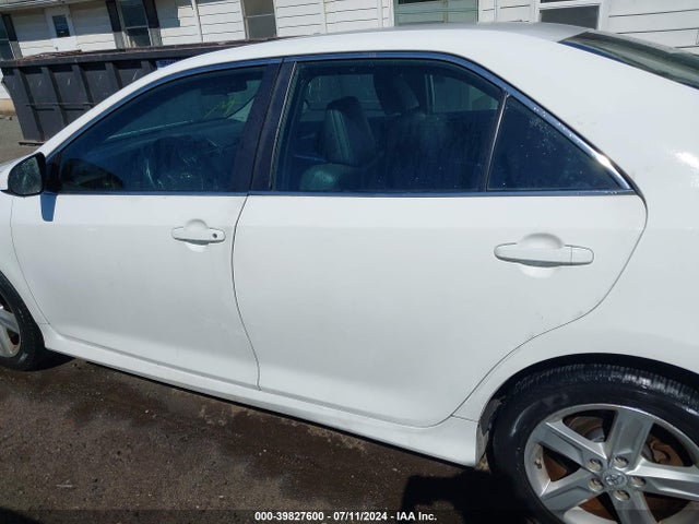 Toyota CAMRY SE 2014 4T1BF1FKXEU793826 Image 14