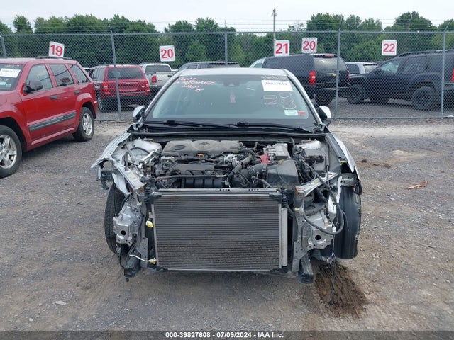 Toyota CAMRY LE 2018 4T1B11HK2JU626706 Image 12