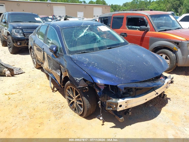 Toyota CAMRY SE 2021 4T1G11AK4MU527163 головне зображення
