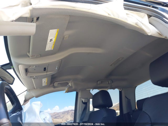 Chevrolet Silverado 1500 2lt 2018 1GCVKREC2JZ320599 Image 19