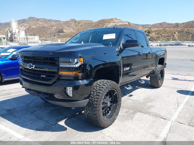 Chevrolet Silverado 1500 2lt 2018 1GCVKREC2JZ320599 Image 2