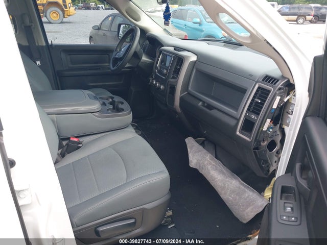 3C6RR6KGXKG730255 RAM 1500 Classic Tradesman  4x2 5'7 Box