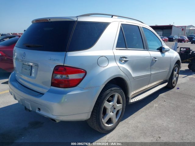 2008 MERCEDES-BENZ ML 550 4JGBB72E58A310179 Photo 3