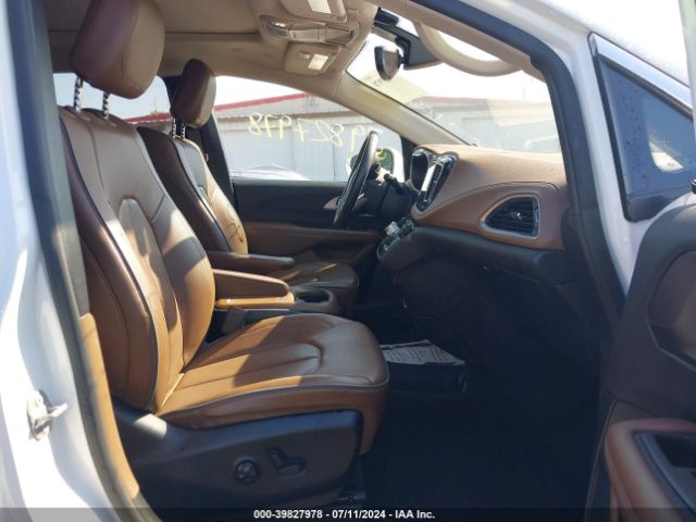 2018 CHRYSLER PACIFICA 2C4RC1GG6JR116074 Photo 4