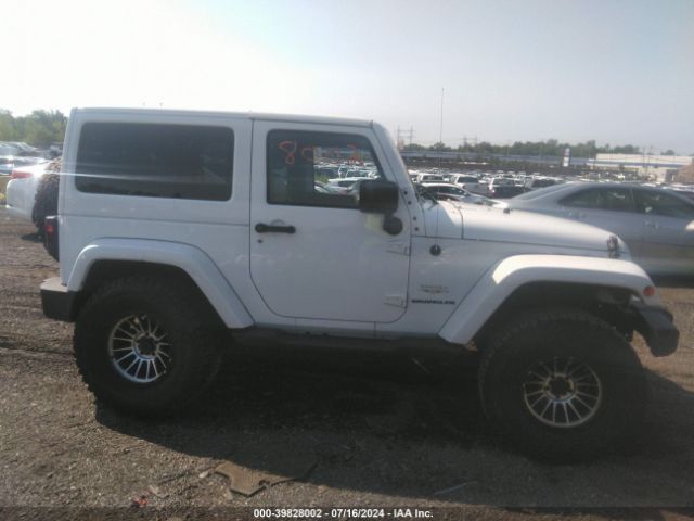 1C4AJWBGXFL742833 Jeep Wrangler Sahara