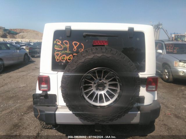 1C4AJWBGXFL742833 Jeep Wrangler Sahara