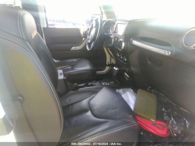 1C4AJWBGXFL742833 Jeep Wrangler Sahara