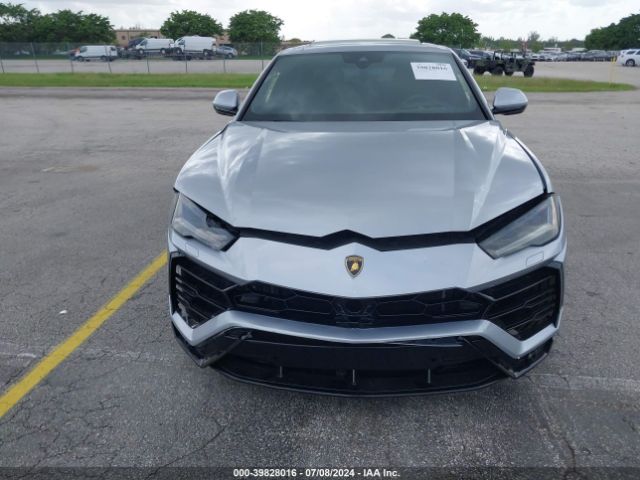 ZPBUA1ZL5MLA11591 Lamborghini Urus Graphite Capsule/pearl Capsule
