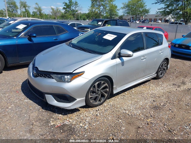 Toyota COROLLA IM 2018 JTNKARJE9JJ567397 Image 2