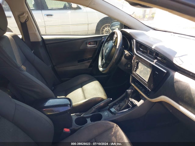 Toyota COROLLA IM 2018 JTNKARJE9JJ567397 Image 5