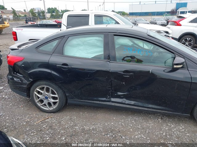 Ford FOCUS SE 2015 1FADP3F20FL264937 Image 6