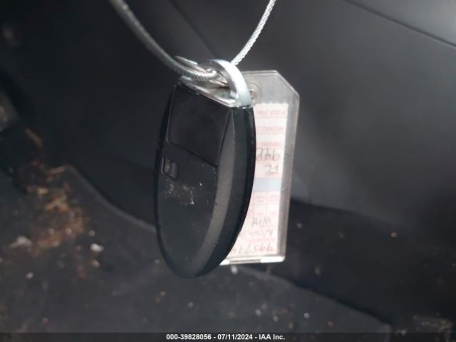 3N1AB7AP4KY275014 Nissan SENTRA SV