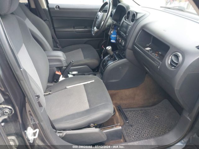 1C4NJRFB2FD271286 Jeep Patriot Latitude