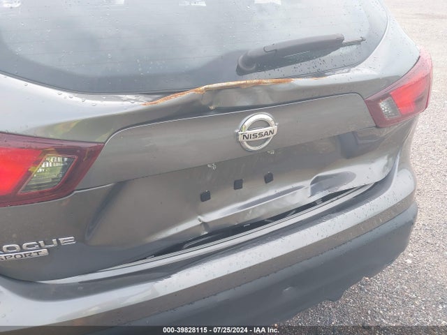 JN1BJ1CP4HW011051 Nissan Rogue Sport S