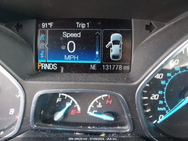 1FMCU0GX8GUA28339 Ford ESCAPE SE