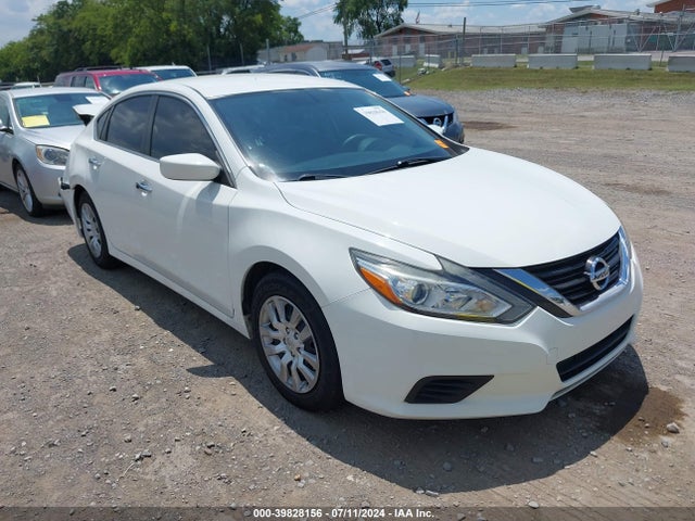 Nissan Altima 2.5 S 2017 1N4AL3AP1HN329464 Image 1