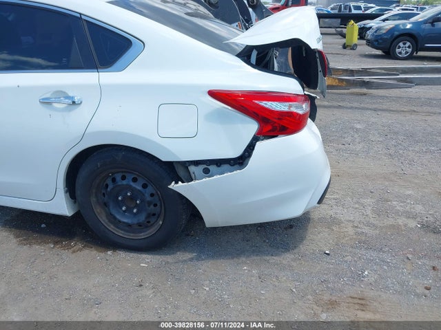 Nissan Altima 2.5 S 2017 1N4AL3AP1HN329464 Image 13