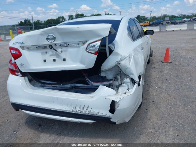 Nissan Altima 2.5 S 2017 1N4AL3AP1HN329464 Image 14