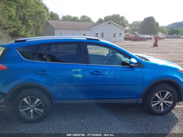 Toyota Rav4 Xle 2016 2T3RFREV2GW472253 Image 14
