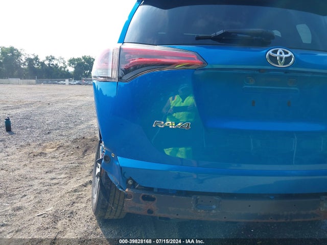 Toyota Rav4 Xle 2016 2T3RFREV2GW472253 Image 18