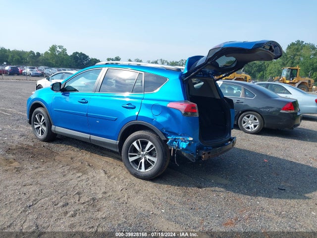 Toyota Rav4 Xle 2016 2T3RFREV2GW472253 Image 3