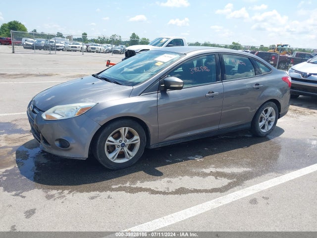 Ford FOCUS SE 2014 1FADP3F20EL412292 Image 2