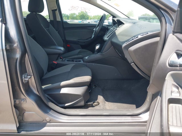 Ford FOCUS SE 2014 1FADP3F20EL412292 Image 5