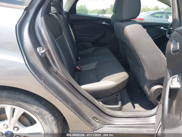 Ford FOCUS SE 2014 1FADP3F20EL412292 Image 8