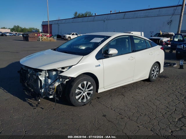 Toyota Prius Prime Limited 2020 JTDKARFP5L3138473 Image 2