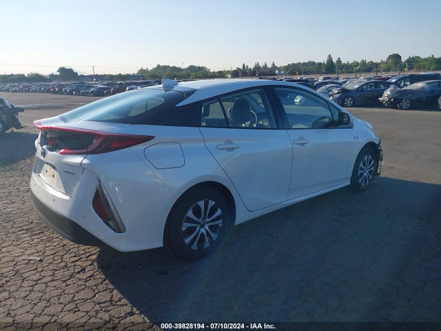 Toyota Prius Prime Limited 2020 JTDKARFP5L3138473 Image 4