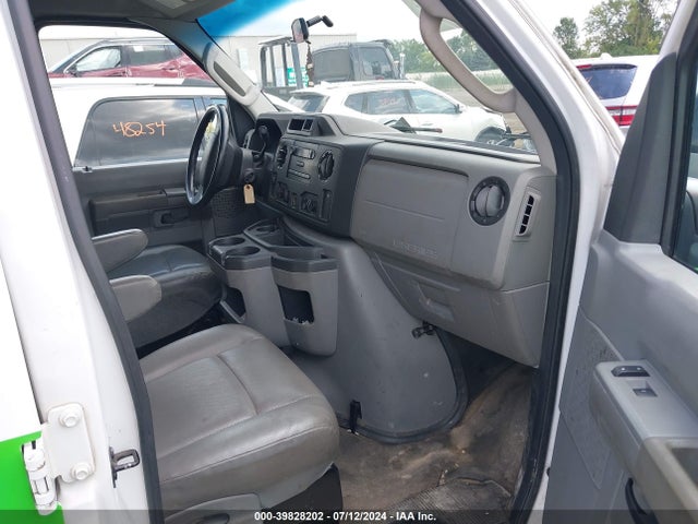 Ford E-250 Commercial 2014 1FTNE2EW8EDA09190 Image 5