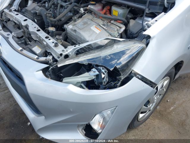 JTDKDTB39F1096199 Toyota Prius C One